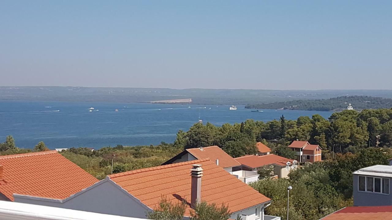 Apartman D&D Sibenik Bagian luar foto