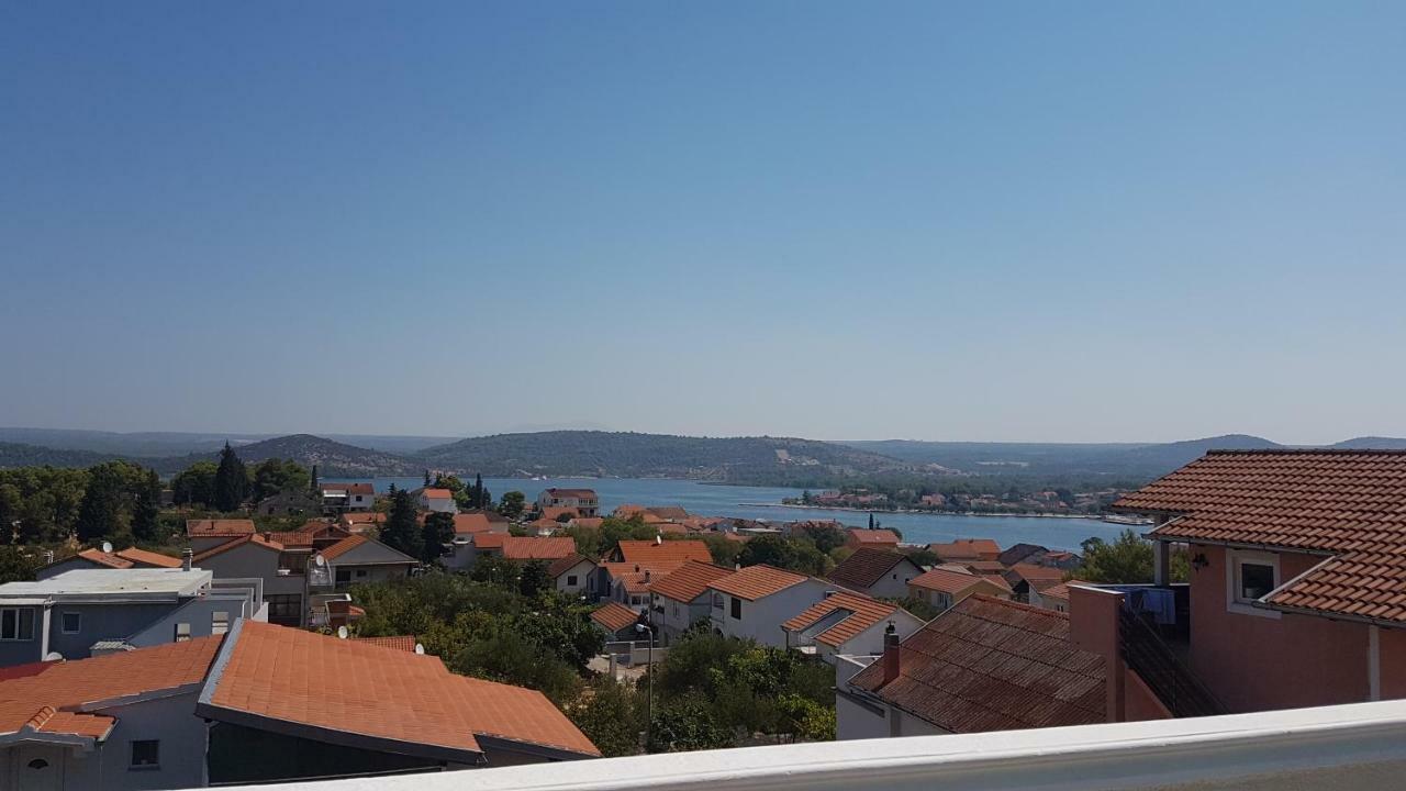 Apartman D&D Sibenik Bagian luar foto